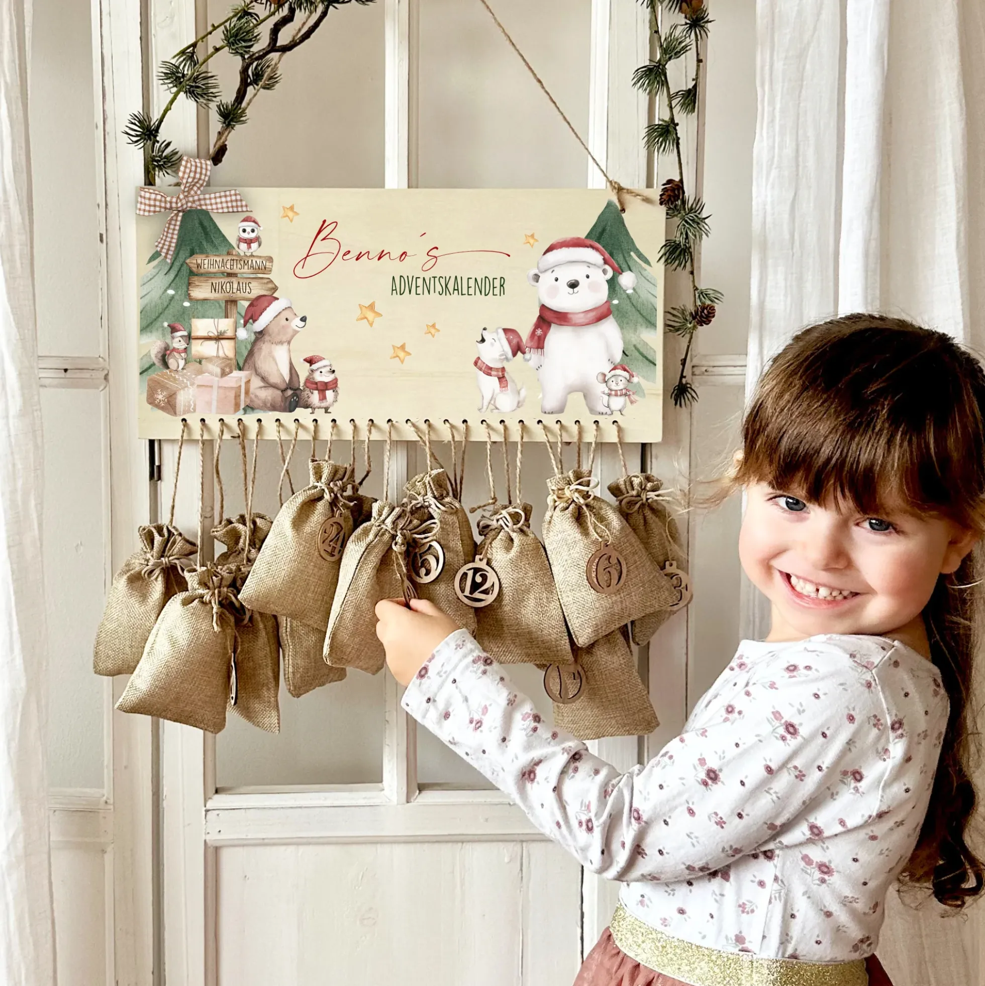 Adventskalender " Eisbär " Personalisiert mit Namen Kinder zum Befüllen Adventskalender Holz Kinderadventskalender Advent Jutesäckchen