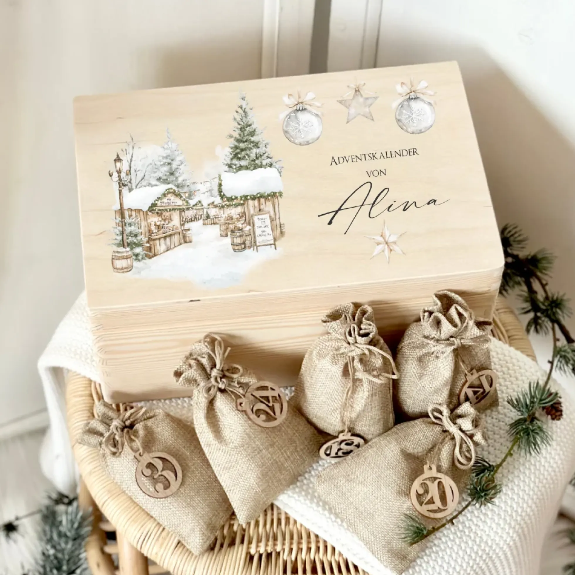 Adventskalender "Weihnachtsdorf", Personalisierte Adventskiste zum Befüllen für die Adventszeit