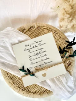 Besonderes Geschenk aus Holz | Wandbild mit Spruch "Hab große Träume“ | Zum Dekorieren u. verschenken | Besondere Geschenkidee zum Geburtstag, zur Konfirmation, zur Prüfung, zum Abitur uvm. | Holzbild mit wundervollen Wünschen