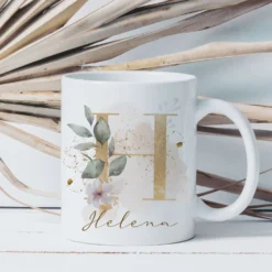 Boho Tasse mit Namen personalisiert I Kaffeetasse Buchstabe Geschenkidee Geburtstag I Keramiktasse Frau Blume I Manufaktur Liebevoll