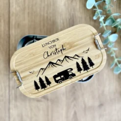 Brotdose "Camping" mit Bambusdeckel und Namen für Männer und Frauen | Lunchbox mit Wohnwagenmotiv | Personalisierte Geschenkidee fürs Caravaning