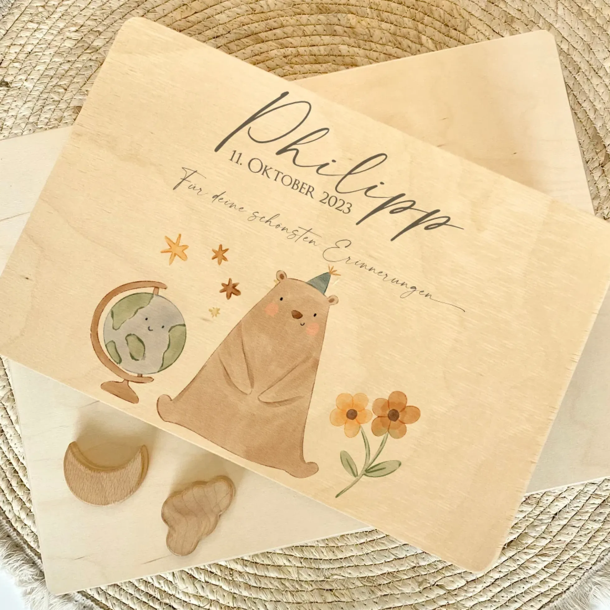 Erinnerungsbox aus Holz mit dem Namen personalisiert, Holzkiste mit Motiv Bär