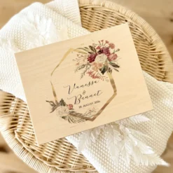 Erinnerungskiste Hochzeitsgeschenk zur Hochzeit, Holzbox als Geschenk für das Brautpaar personalisiert