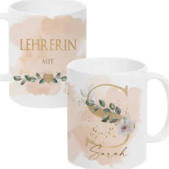Florale Tasse mit Namen und goldenem Buchstaben personalisierte Kaffeetasse Keramik weiß