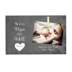 Fotogeschenk mit Holzklammer zum individuellen Befestigen eines Fotos | Personalisiertes Holzbild für den besten Papa der Welt | Handgefertigt mit dem Namen des Kindes und des Vaters