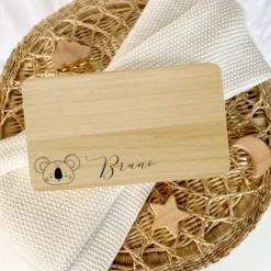 Frühstücksbrett aus Holz mit Tiermotiven und Wunschnamen graviert | Große Motivauswahl