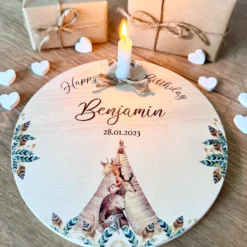 Geburtstagsteller "Tipi" für Kinder | Personalisierter Kerzenteller aus Holz für Mädchen und Jungen + Kerze | Geschenkidee zur Geburt, Taufe, Kindergeburtstag | weitere Motive zur Auswahl