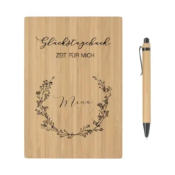 Glückstagebuch - Zeit für mich | Personalisiertes Tagebuch für Gedanken, Achtsamkeit und Erinnerungen | Notizbuch mit Name und floralen Blumenkranz
