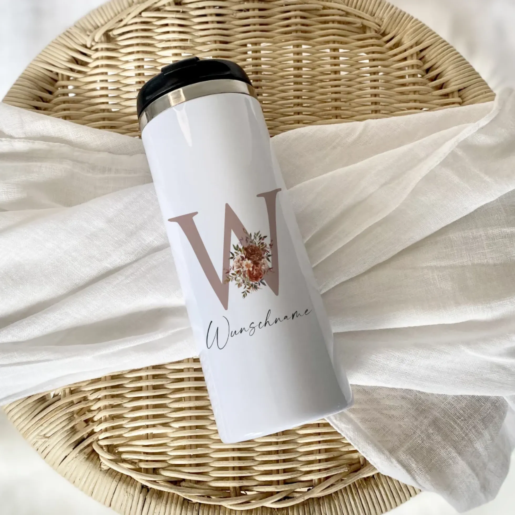 Herbstlicher Thermobecher mit Namen und Buchstaben