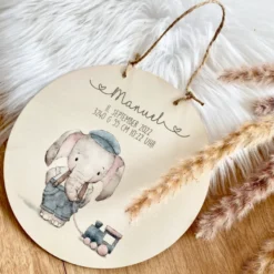 Holzschild mit Elefant, Namen und Geburtsdaten für Mädchen u. Jungen | Personalisiertes Geschenk u. Babygeschenk zur Geburt u. Taufe