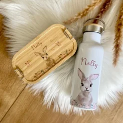 Kindertasse Hase mit Namen des Kindes | Trinkbecher aus Emaille für Mädchen I Personalisierte Tasse als tolles Geschenk | 4 Motivvarianten zur Auswahl