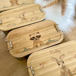 Personalisierte Brotdose mit Namen für Kinder | Motiv Hase | Kindergarten Lunchbox | Geschenk für Mädchen