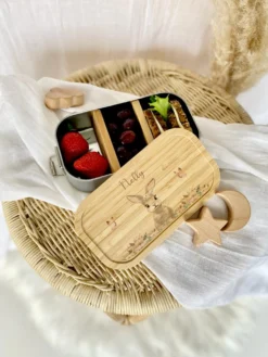 Personalisierte Brotdose mit Namen für Kinder | Motiv Hase | Kindergarten Lunchbox | Geschenk für Mädchen