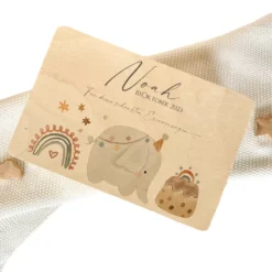 Personalisierte Erinnerungsbox aus Holz für Babys, Kleinkinder, Kinder | Holzkiste Elefant mit Namen und Spruch