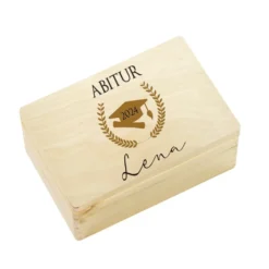 Personalisierte Erinnerungskiste zum bestandenen Abitur mit Namen, Holzbox als Geschenkidee zum Schulabschluss