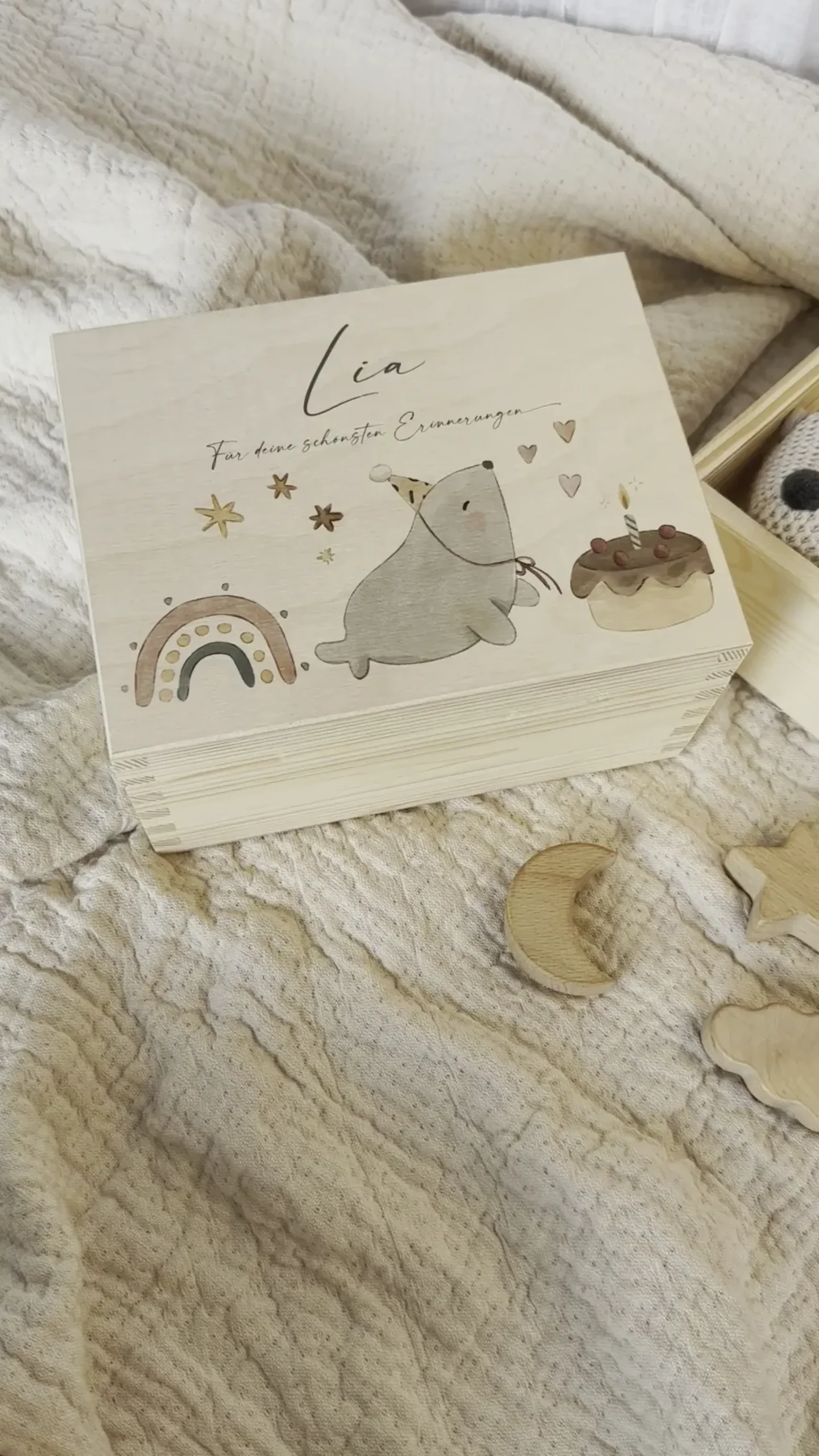 Personalisierte Holz Erinnerungsbox mit Motiv "Seerobbe"