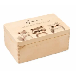 Personalisierte Holzkiste mit Name – Erinnerungskiste für Baby & Kind – Geschenk zur Geburt oder Taufe – 2 Motive & 2 Größen