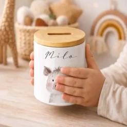 Personalisierte Kinder-Spardose aus Keramik mit Bambusdeckel – liebevolles Geschenk