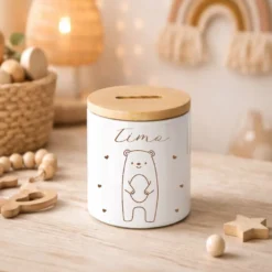 Personalisierte Kinderspardose mit Namen aus Keramik & Bambusdeckel