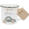 Personalisierte Kindertasse aus Emaille mit einem Auto