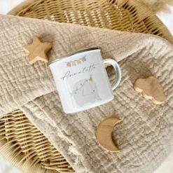Personalisierte Kindertasse aus Emaille mit Elefant