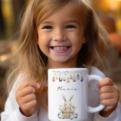 Personalisierte Ostertasse mit Osterhasen, 3 Motive zur Auswahl
