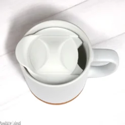 Personalisierte Ostertasse aus Kermik mit Korkboden, 3 Motive zur Auswahl