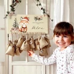 Personalisierter Adventskalender mit Namen zum Befüllen Kinder Adventskalender Holz Kinderadventskalender Fuchs Advent Jutesäckchen