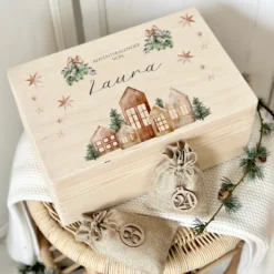 Personalisierter Adventskalender zum Befüllen, Adventskiste mit Weihnachtsdorf und Auto zum Auswählen