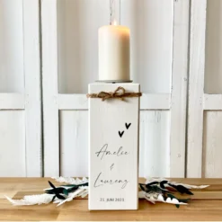 Personalisierter Holz Kerzenständer als Geschenkidee zur Hochzeit, Trauung, Vermählung, Hochzeitsgeschenk mit Namen u. Hochzeitsdatum