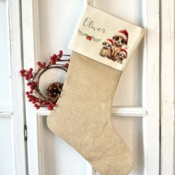 Personalisierter Weihnachtsstrumpf Erdmännchen für Mädchen, Jungen Teenager mit Namen zum Nikolaus und Weihnachten | Nikolausstrumpf Geschenkidee für Kinder I 7 Motivvarianten zur Auswahl