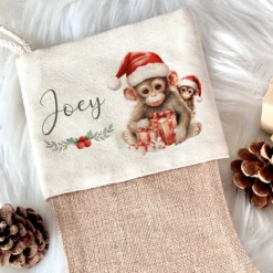 Personalisierter Weihnachtsstrumpf Äffchen für Mädchen u. Jungen mit Namen zum Nikolaus und Weihnachten | Nikolausstrumpf Geschenkidee für Kinder I 7 Motivvarianten zur Auswahl