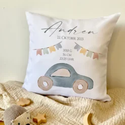 Personalisiertes Namenskissen zur Geburt u. Taufe mit Geburtsdaten, Motiv: Auto