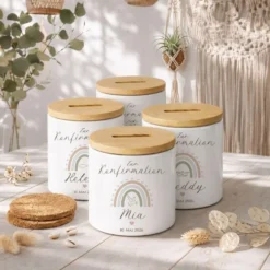 Personalisierte Spardose zur Konfirmation – Geldgeschenk aus Keramik mit Bambusdeckel