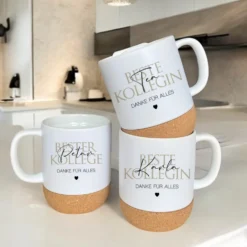 Personalisierte Tasse: Beste Kollegin, Bester Kollege, Best Team Ever | Keramiktasse mit Korkboden und Deckel