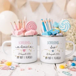 Personalisierte Tasse für das Schulkind | Geschenk für Jungen und Mädchen mit Namen und Datum | 2 Farbvarianten zur Auswahl