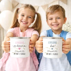 Personalisierte Tasse für das Schulkind | Geschenk für Jungen und Mädchen mit Namen und Datum | 2 Farbvarianten zur Auswahl