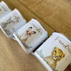 Personalisierte Tasse Reh mit Namen des Kindes | Emaille Trinkbecher Bambi für Mädchen I Personalisierte Kindertasse als besonderes Geschenk | 7 Motivvarianten zur Auswahl