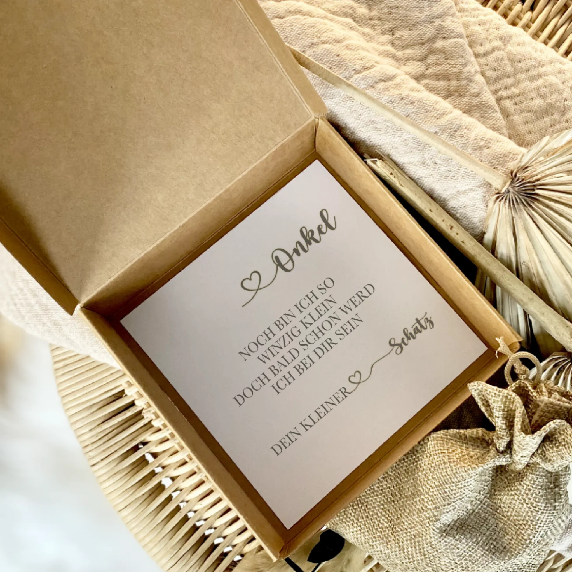 Schwangerschaft verkünden, Geschenkschachtel für Papa Oma Tante Onkel Opa, Geschenkbox mit Karte und Spruch zur Schwangerschaftsverkündung