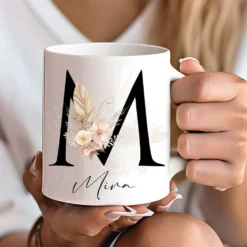 Tasse mit Name Herz Buchstabe Geschenk Hebamme Danke Erzieherin Lehrerin Freundin Wunschtext Schwester Ärztin uvm.