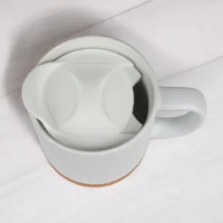 Tasse mit Spruch "Was für ein wunderschöner Scheisstag" Kaffeetasse "Einatmen Ausatmen Lächeln" Becher mit Kork Deckel