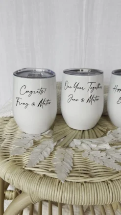 Thermobecher mit Wunschtext und mit Deckel, Personalisierter Trinkbecher für warme und kalte Getränke