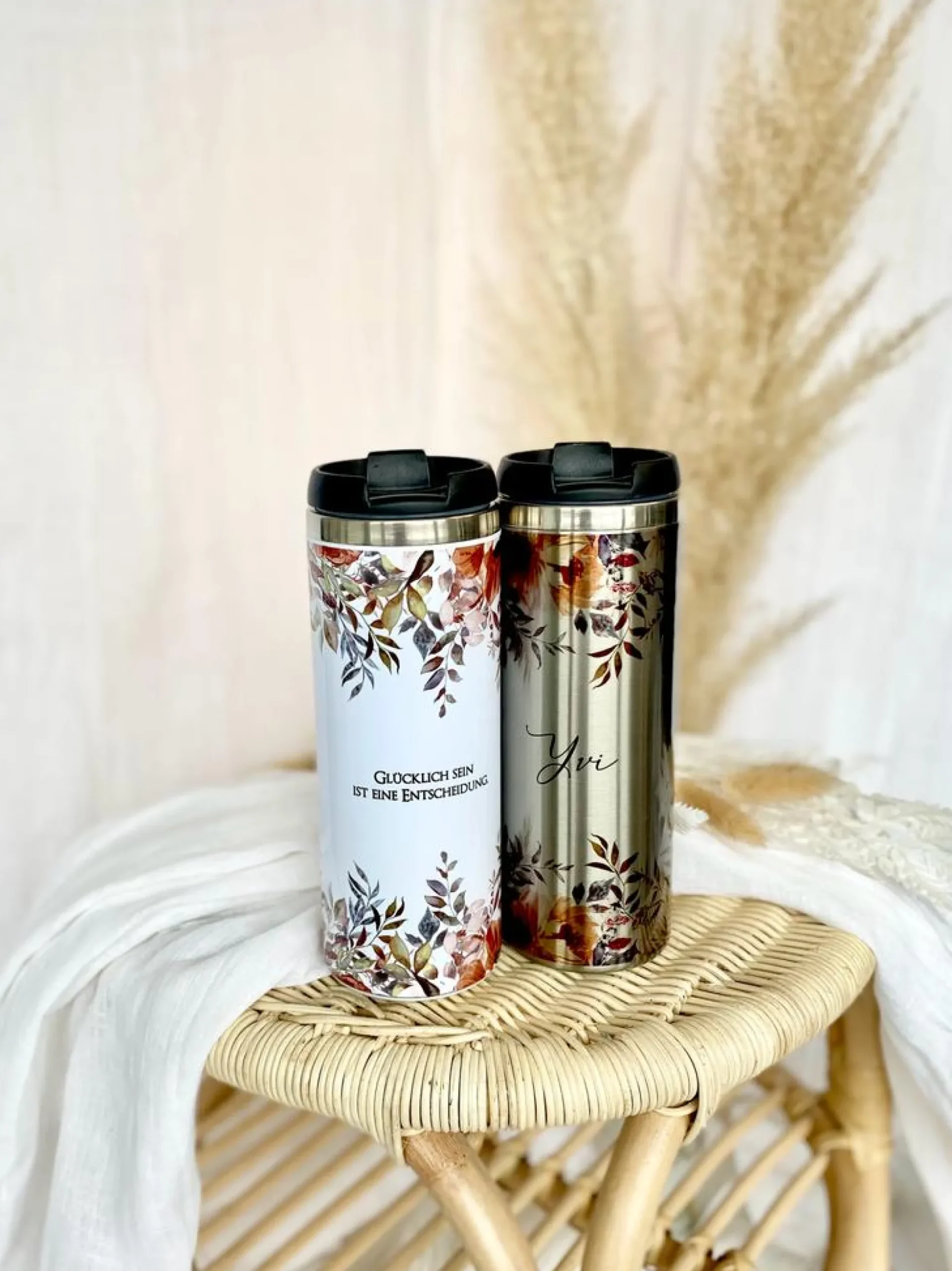 Trinkbecher "Autumn" für unterwegs aus Edelstahl | Personalisiert mit Namen und Spruch | Coffee to go Kaffeebecher | 2 Farbvarianten zur Auswahl | Besondere Geschenkidee und schönes Geschenk für Frauen