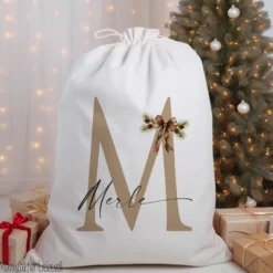 Weihnachtlicher Geschenkbeutel personalisiert mit dem Namen und Buchstaben Weihnachtssack