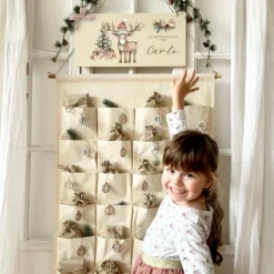 XL Adventskalender "Elch" mit Namen aus Stoff mit Holzschild, Zahlen & Jutesäckchen personalisierter Kinder Adventskalender Befüllen Mädchen Jungen